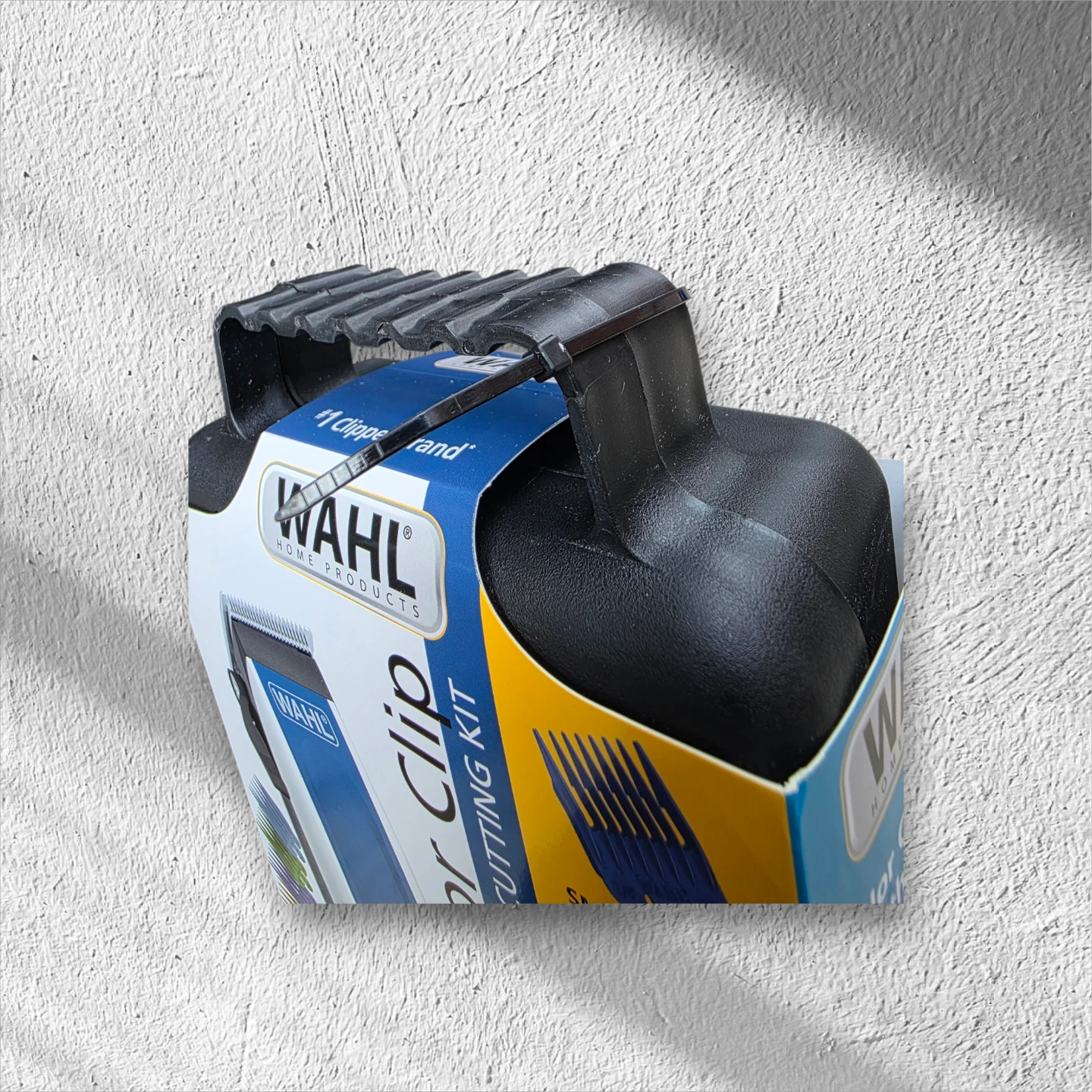 Wahl Color Clip Easy-to-Use Haircutting Kit - photo 5