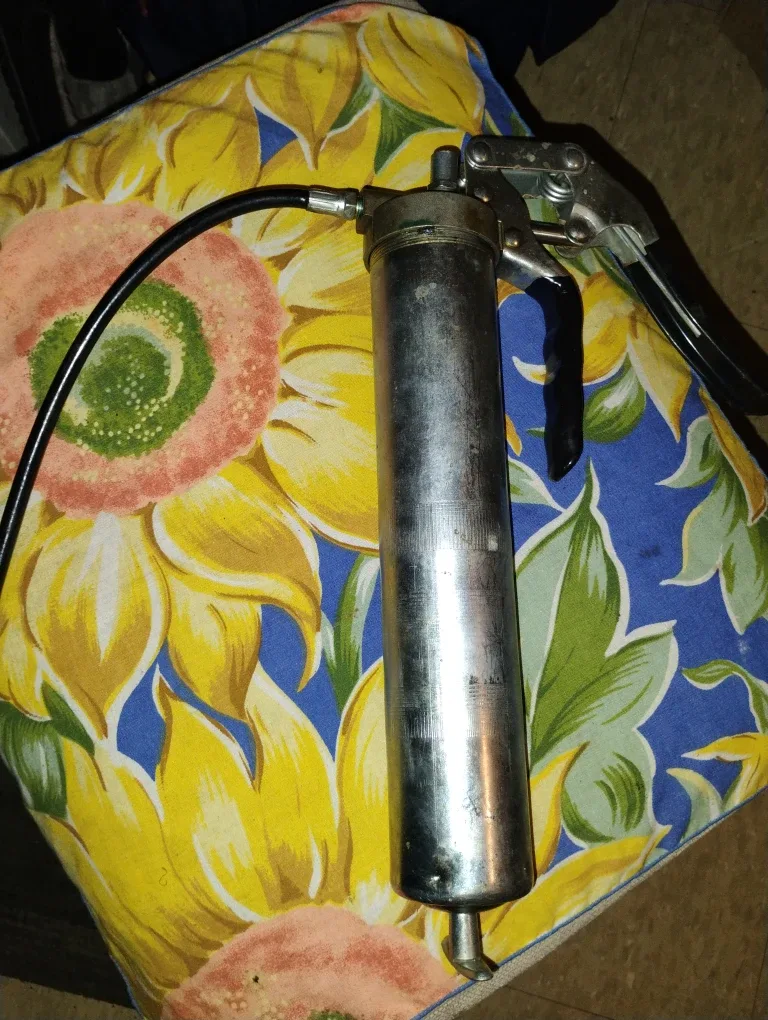 Grease Gun