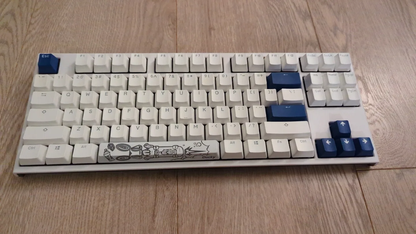 Ducky Keyboard (Year of the Rabbit Edition) TKL - White & Blue