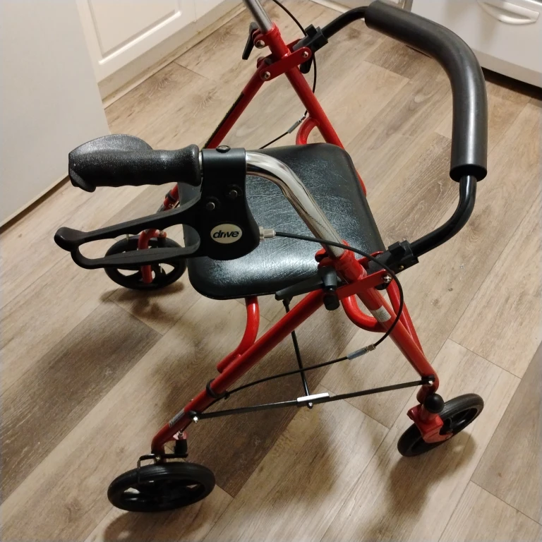 Drive Medical Rolling Walker with Seat - photo 2