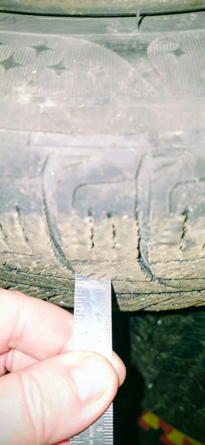 185/60R15 OEM 2015 Honda Fit image indicator(9)