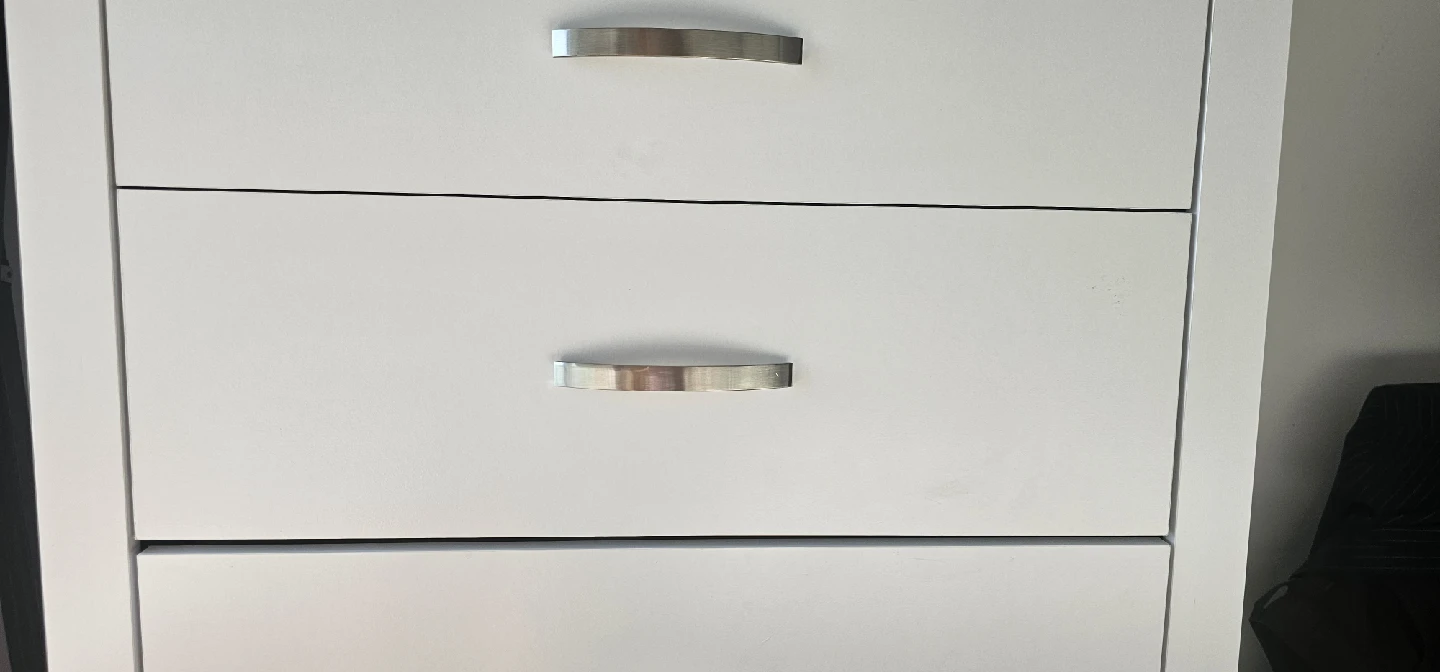 White 5-Drawer Dresser - photo 2