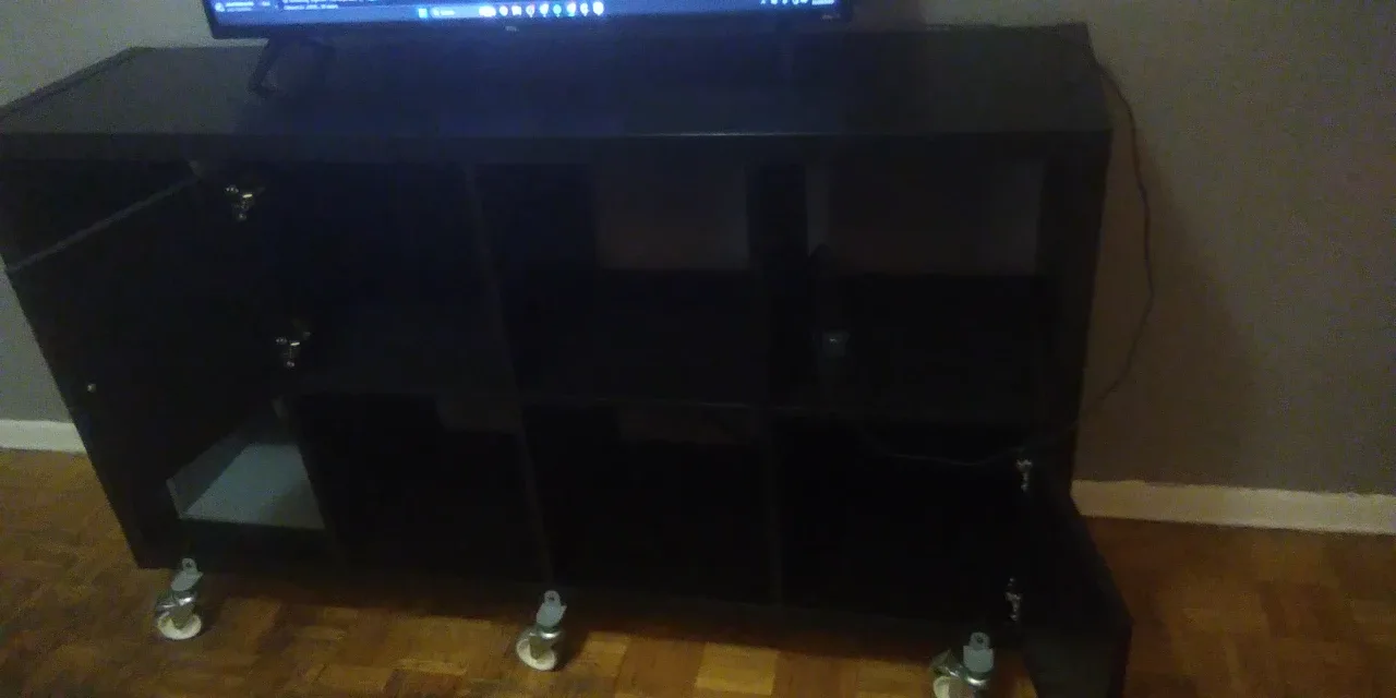 Tv Stand image indicator(3)