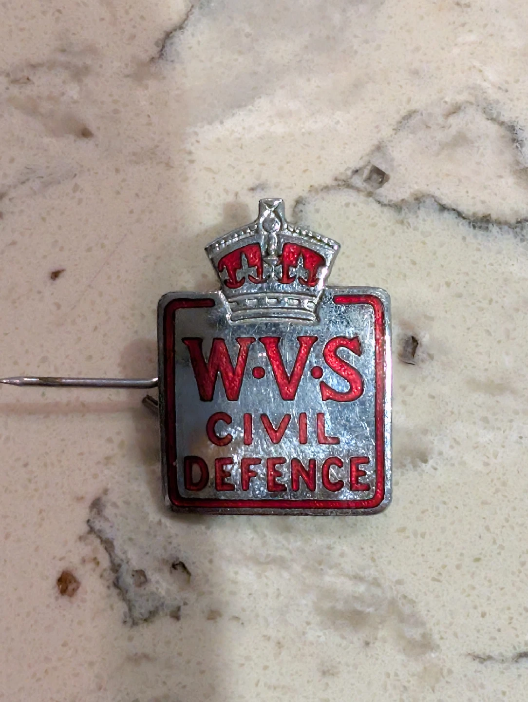 Vintage WVS Civil Defence Enamel Pin Badge - photo 2