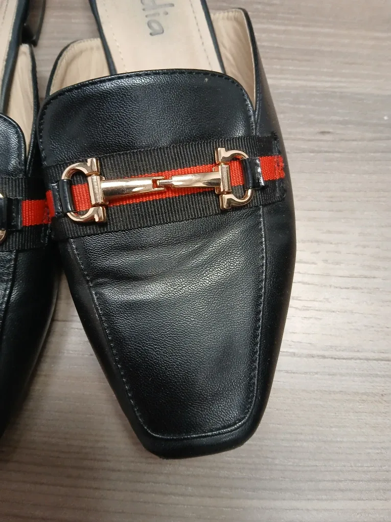 Codia leather black and gold loafers size 8 image indicator(5)