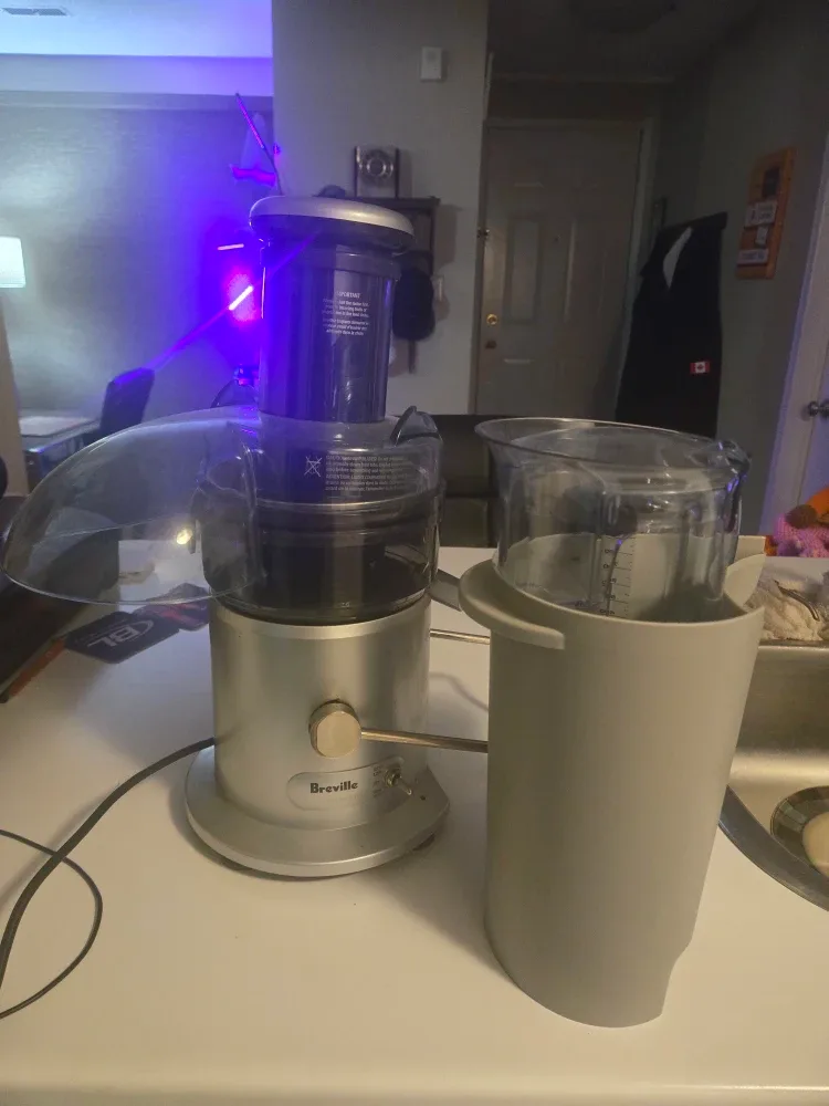 Breville Juicer