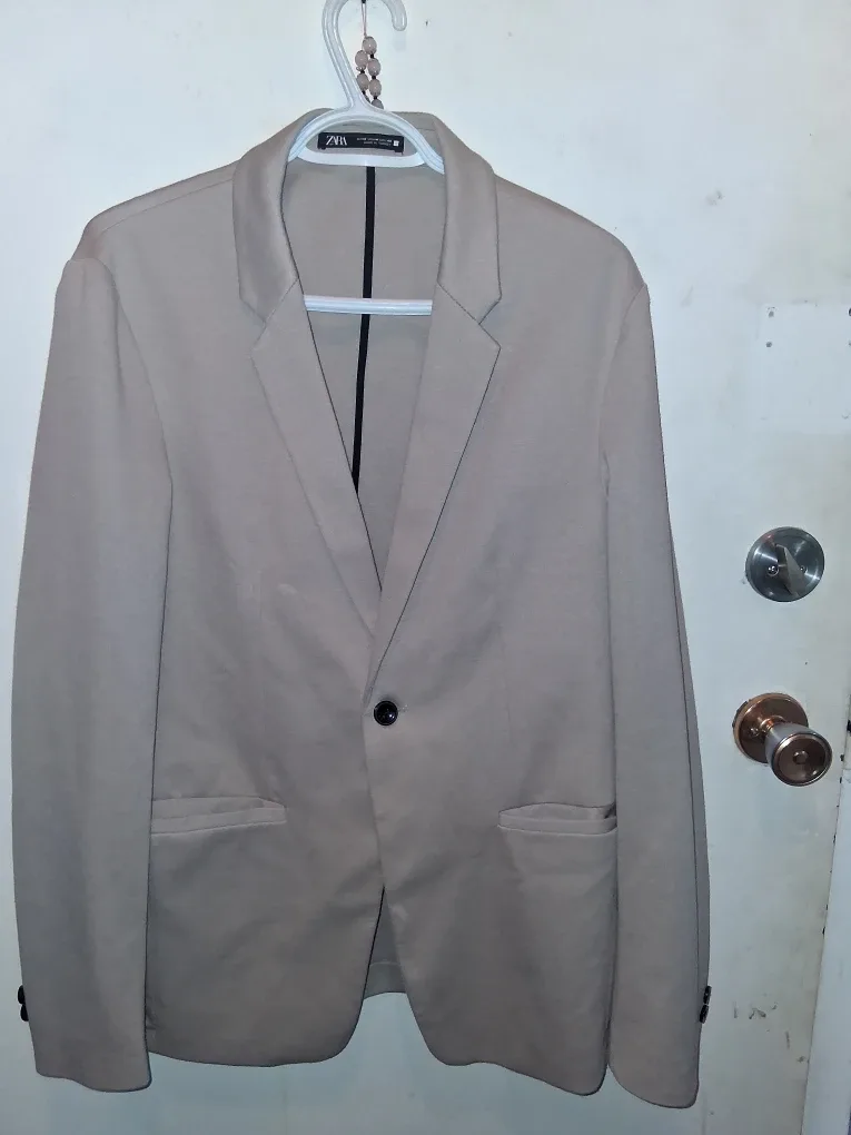 Zara Comfort Jacket - Size M