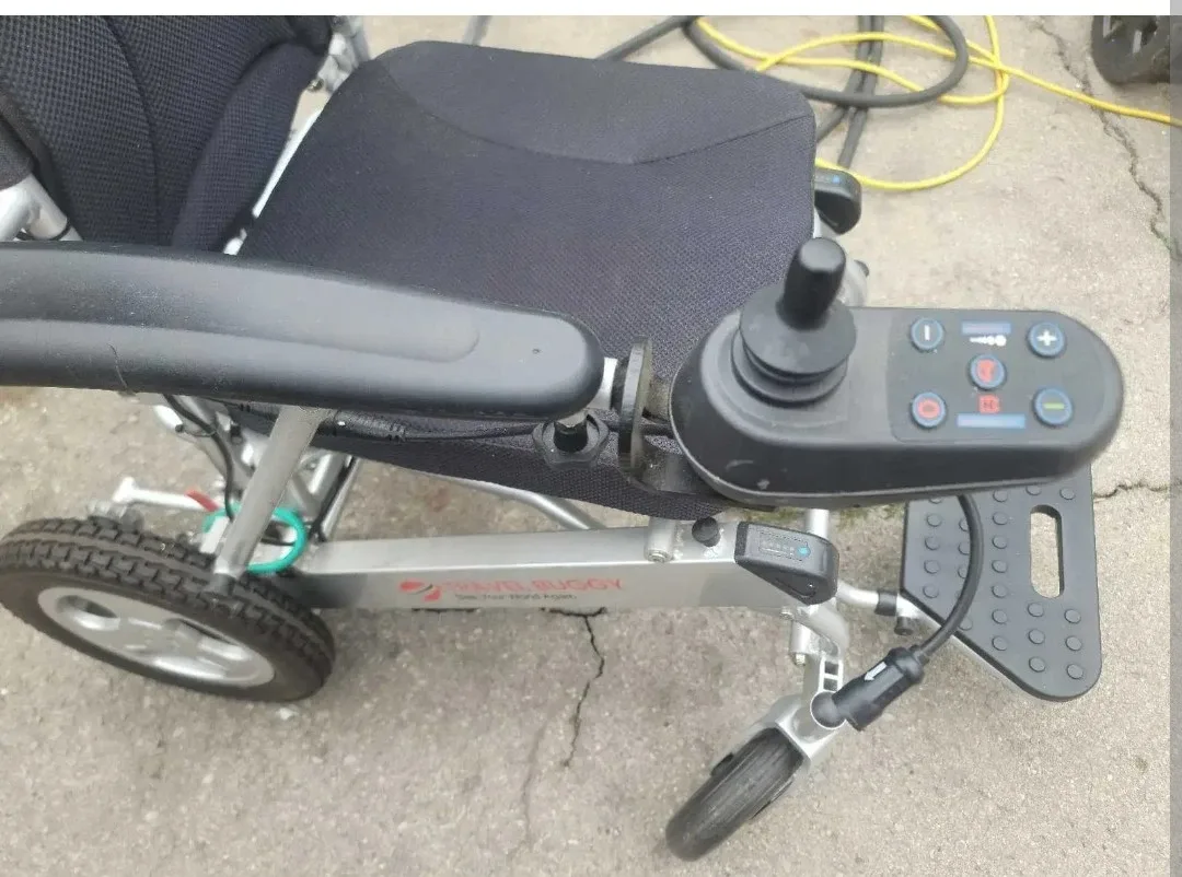 Foldable Electric Wheelchair image indicator(6)