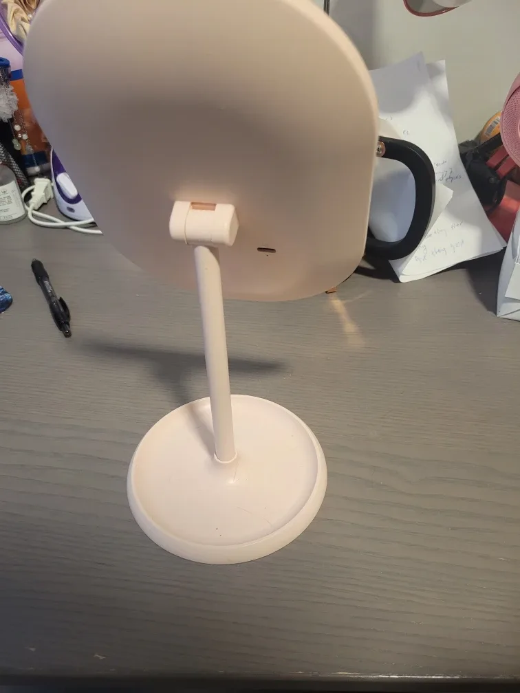 Pink LED Lighted Makeup Mirror image indicator(3)