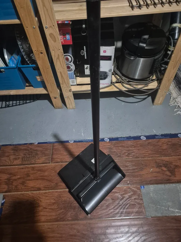 Dustpan with Long Handle Rubbermaid