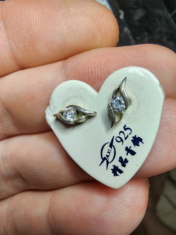 Sterling Silver AXL 925 Stud Earrings image indicator(2)