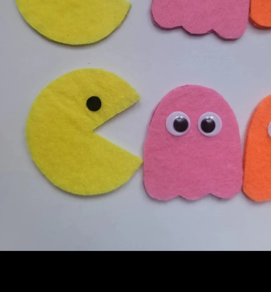 Pac-Man Felt patches image indicator(2)