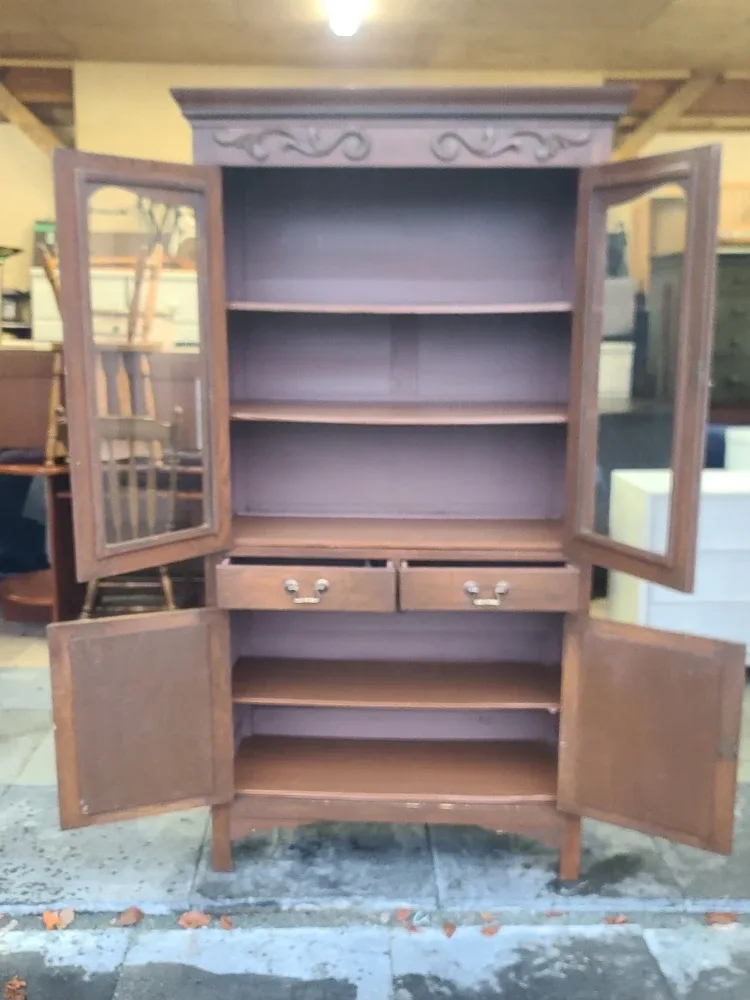 Vintage Wooden Display Cabinet image indicator(3)