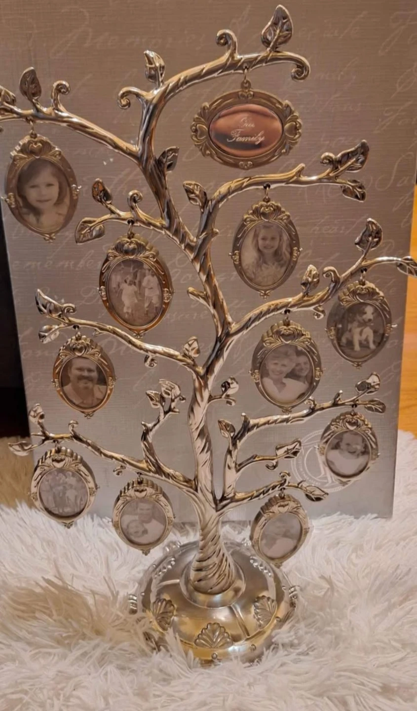Family Tree Picture Frame - photo 5