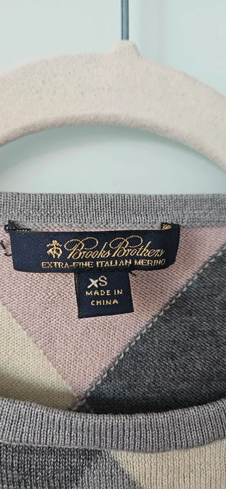 Brooks Brothers Merino Wool Argyle Sweater, size XS image indicator(2)
