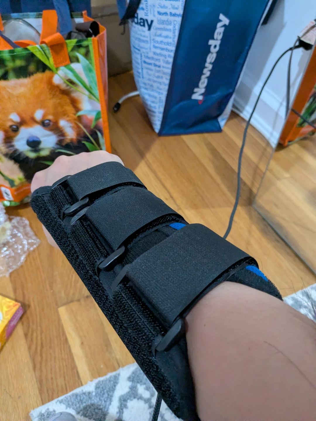 Versa Fit Wrist Stabilizer - Right hand