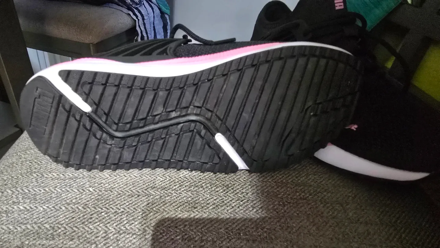 Puma Running Shoes - Black & Pink image indicator(6)