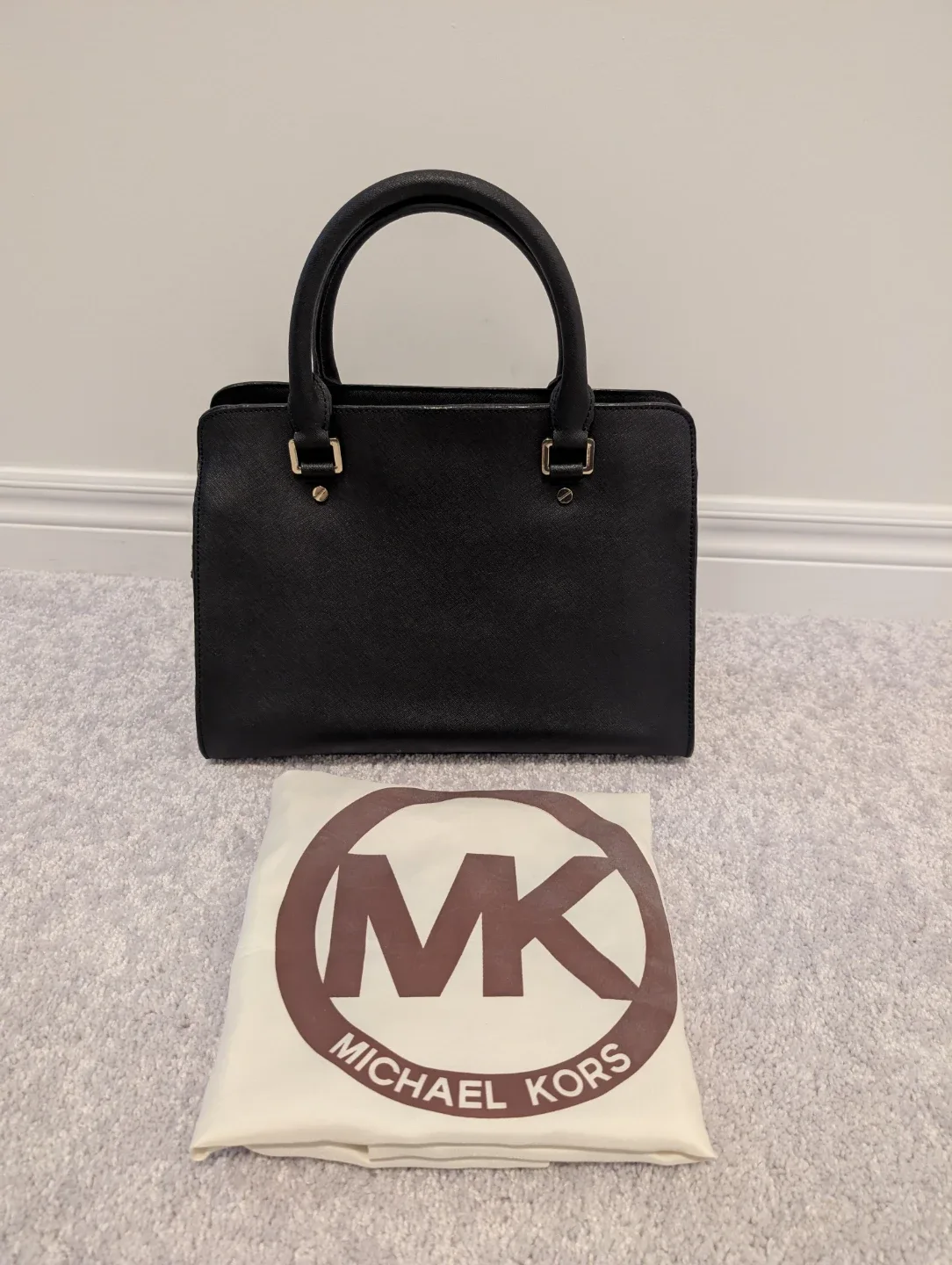 Michael Kors Bag image indicator(2)