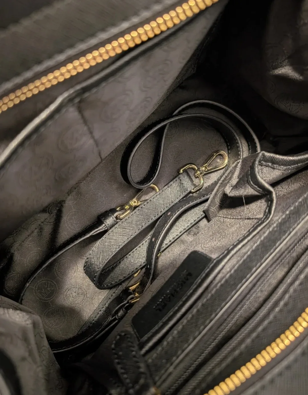 Michael Kors Bag image indicator(3)