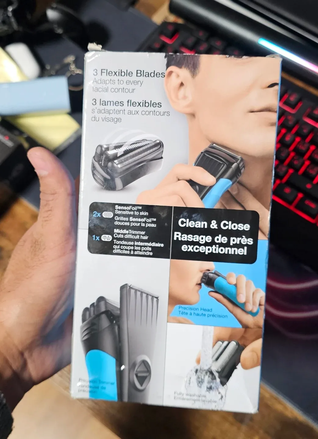 Braun Series 3 310s Wet & Dry Electric Shaver - New image indicator(9)