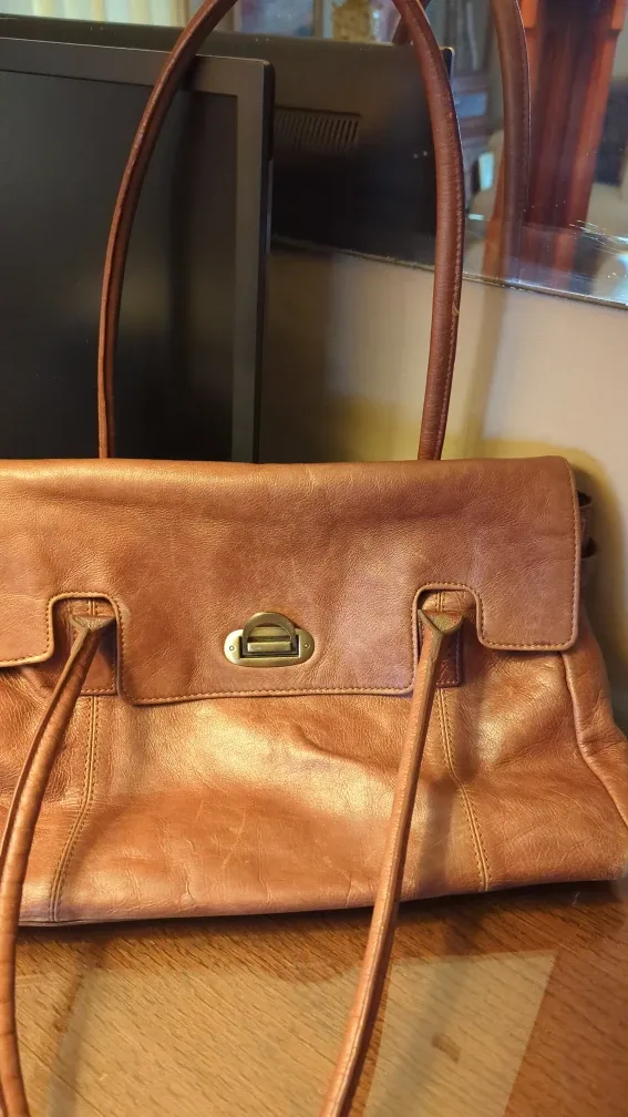 Leather Handbag - Brown And Soft! image indicator(2)