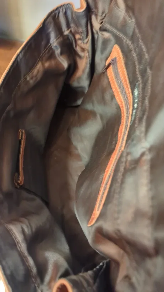 Leather Handbag - Brown And Soft! image indicator(5)