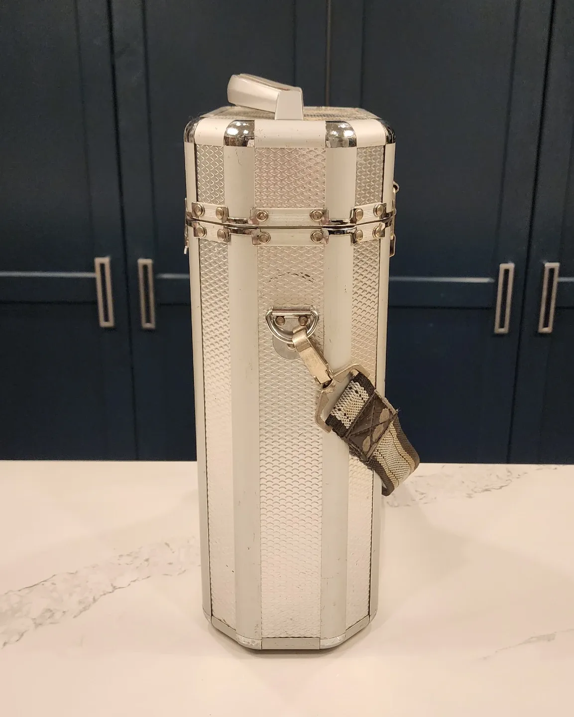 Aluminum Wine Case 2btl image indicator(4)