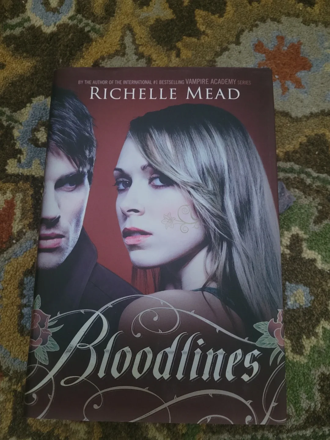 Bloodlines by Richelle Mead