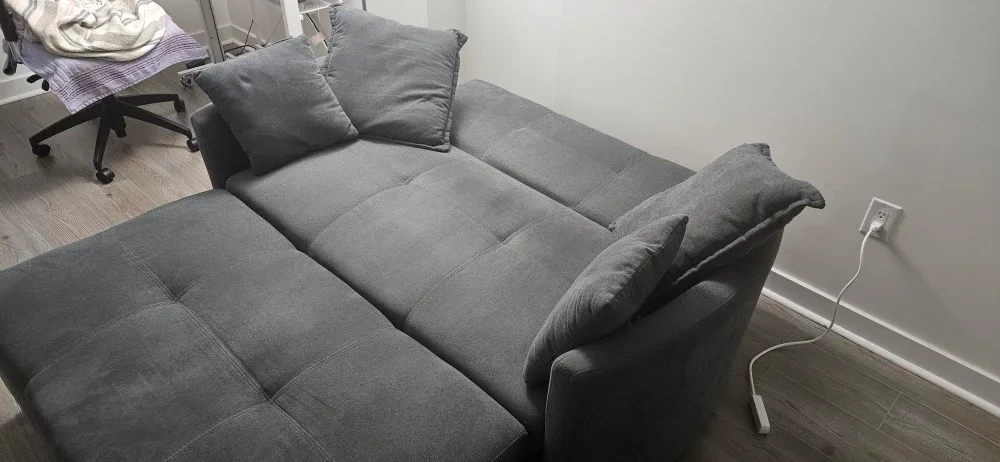 Grey Sectional Sofa with Pillows image indicator(3)