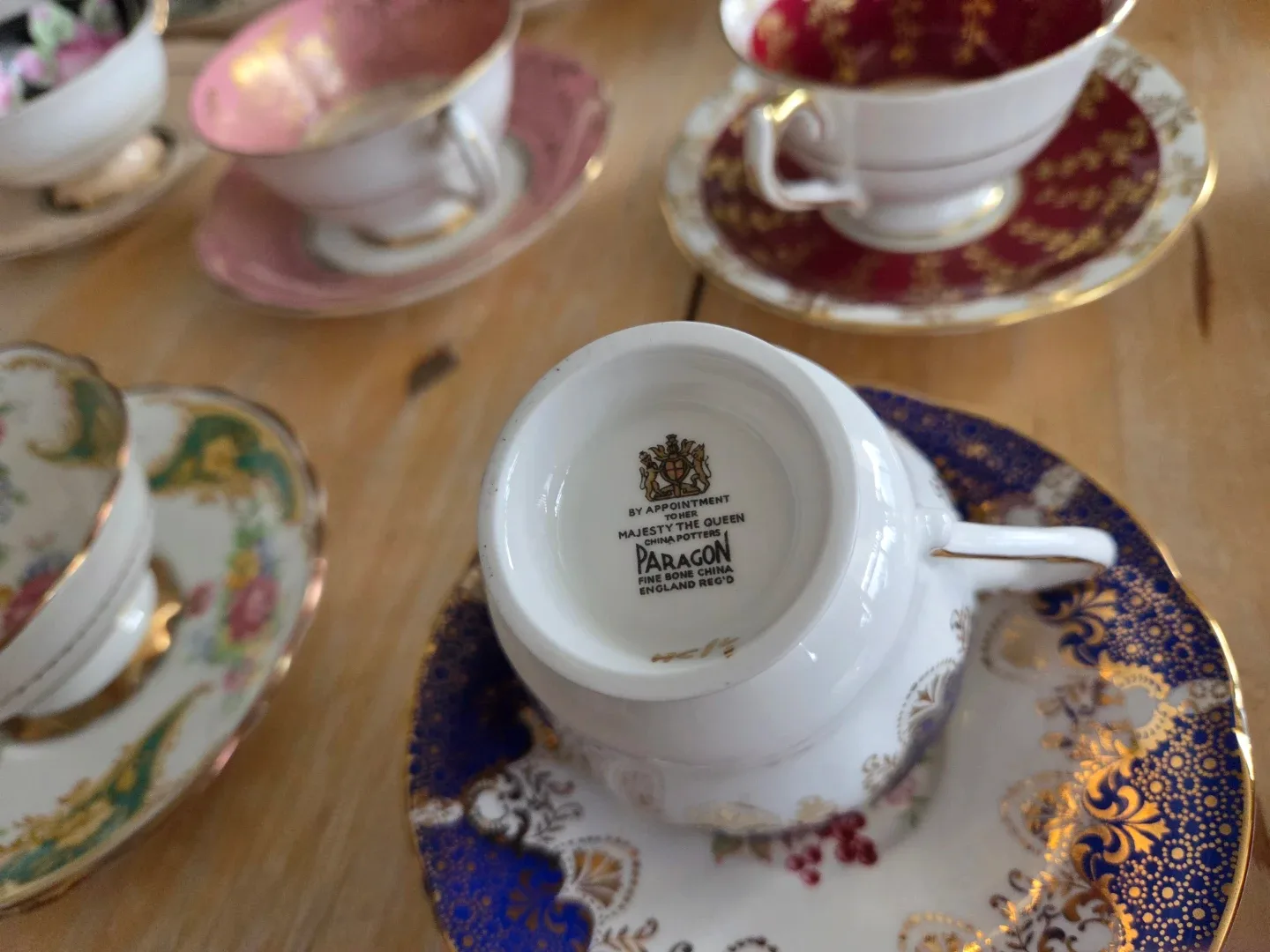 Vintage Tea Cup & Saucer Set image indicator(3)