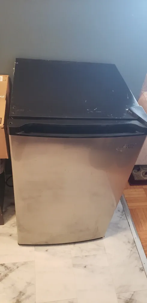 Compact Mini Fridge - Silver