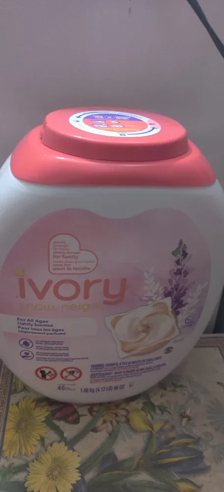 Ivory Snow Laundry Detergent Pods - 45 count