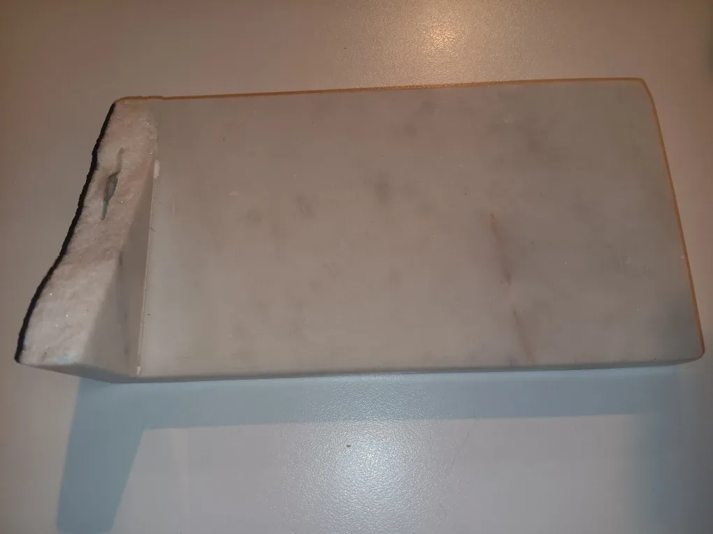 Free Marble and Green Decorative Plate image indicator(3)