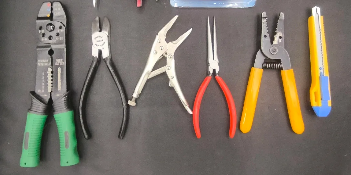 Professional Electrical Repair Kit – Complete (FREE Tool Bag!) image indicator(3)