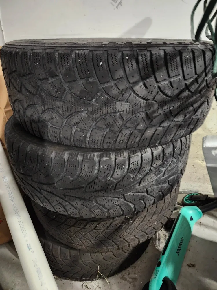 Honda civic used winter Tires - Set of 4