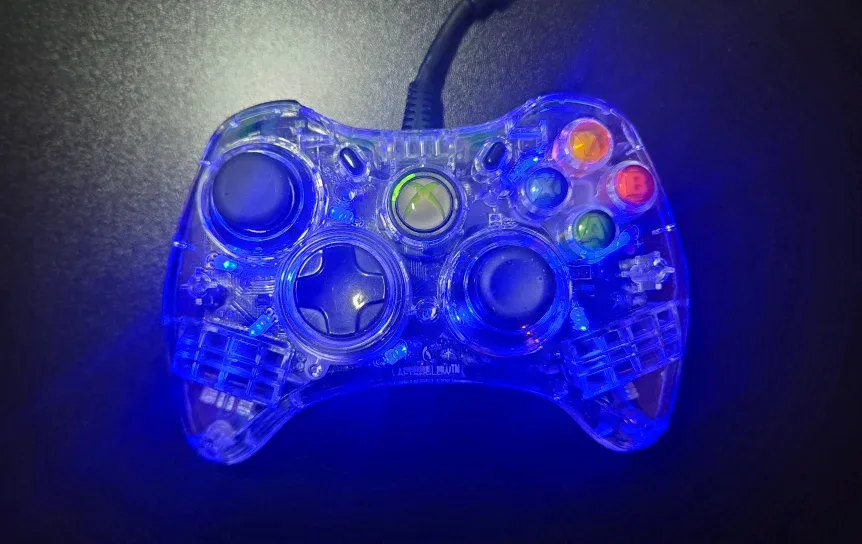 XBOX 360E / CLEAN / TESTED / READY TO PLAY image indicator(5)