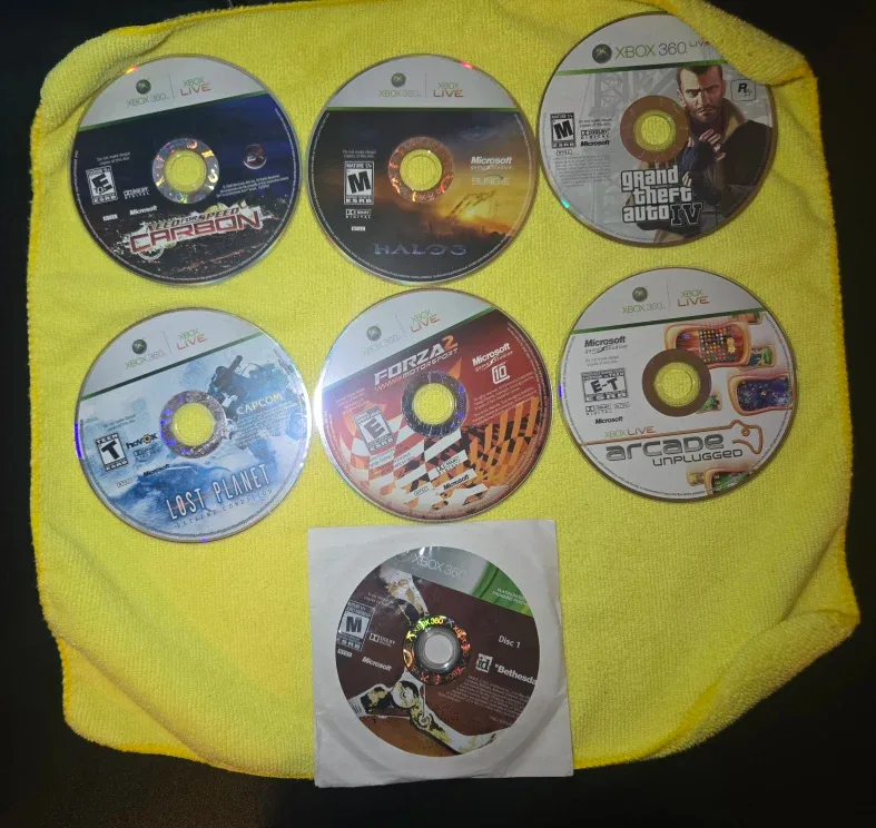 XBOX 360E / CLEAN / TESTED / READY TO PLAY image indicator(7)