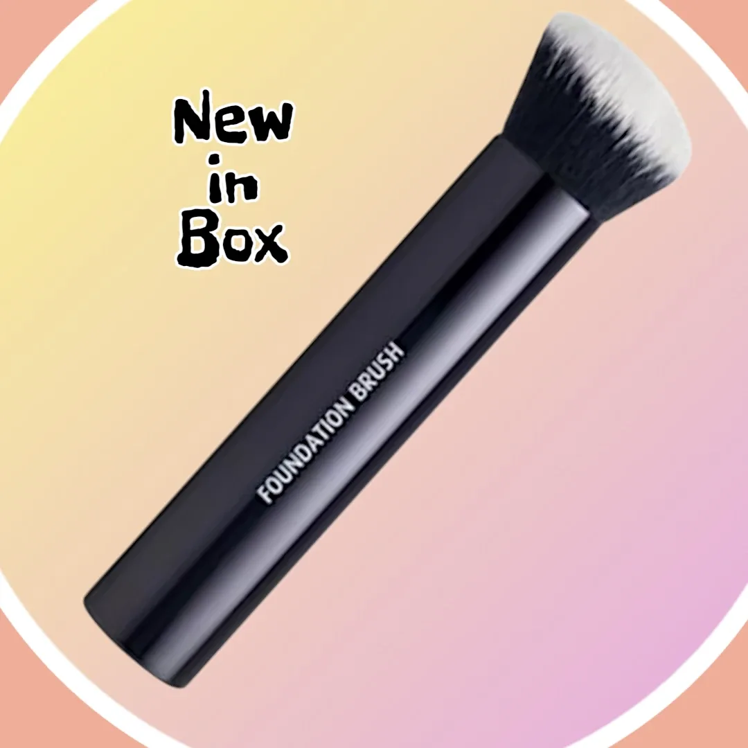 🥕 New Lune + Aster Vegan Foundation Brush image indicator(2)