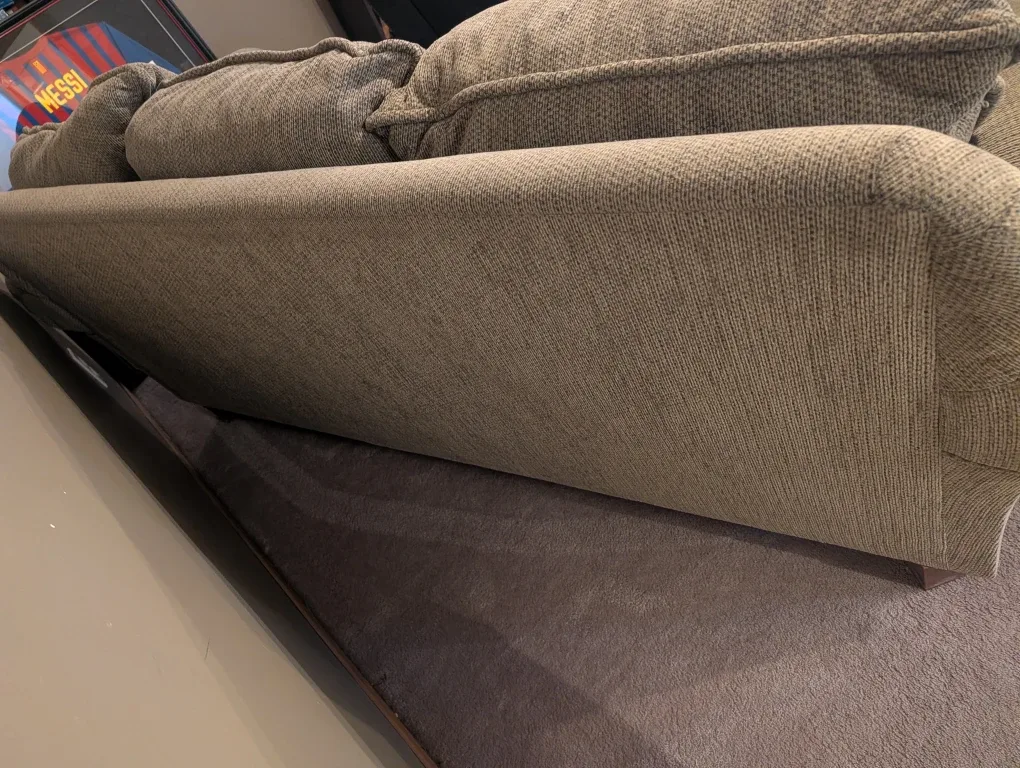 Birchwood 3 Seater Couch image indicator(5)