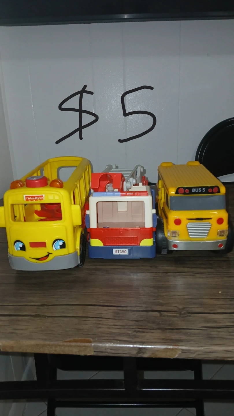 Fisher-Price Toy Firetruck and School Buses