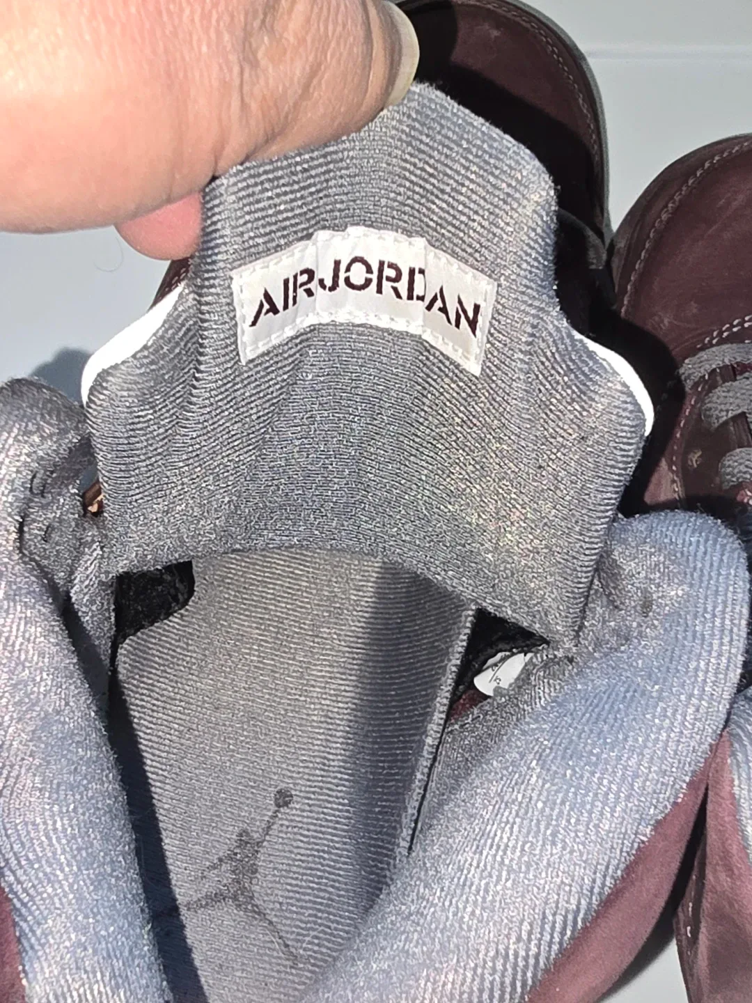 Air Jordan 5 Retro Burgundy image indicator(5)