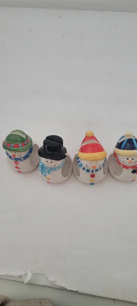 Set of 4 Snowman napking Holders