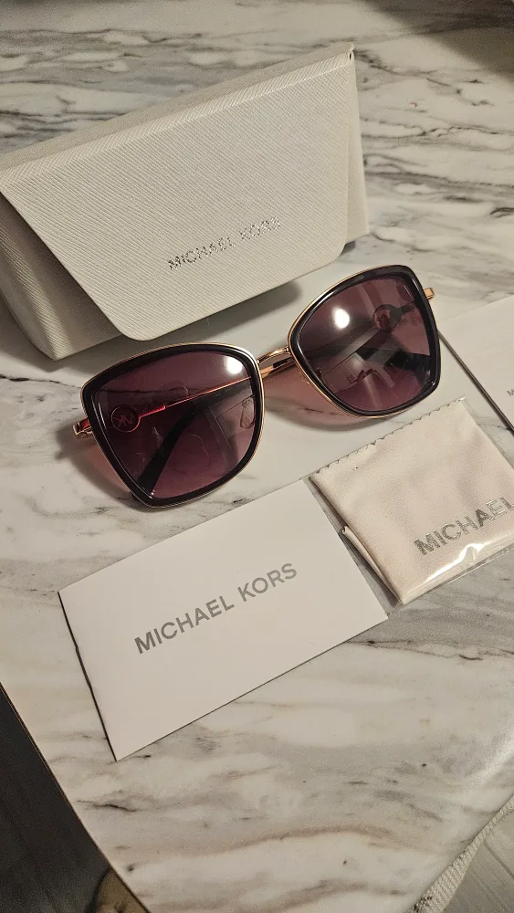 Michael Kors MK1067B Corsica Sunglasses image indicator(5)