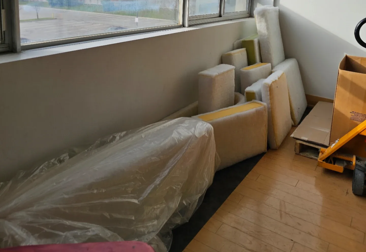 FREE Upholstery Grade Foam pieces, FIBRE WRAPPED image indicator(2)