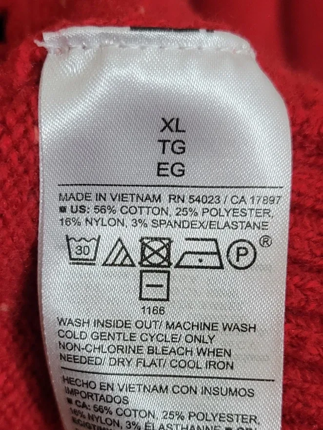 Red Turtleneck Sweater image indicator(3)