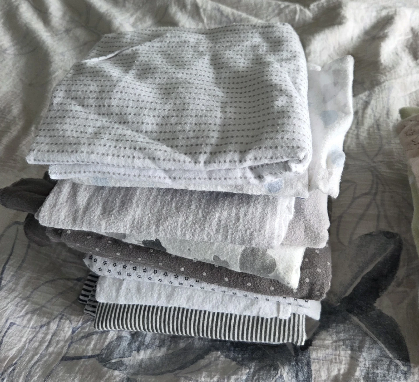 Baby blankets,Towels & Washcloths Bundle - photo 3