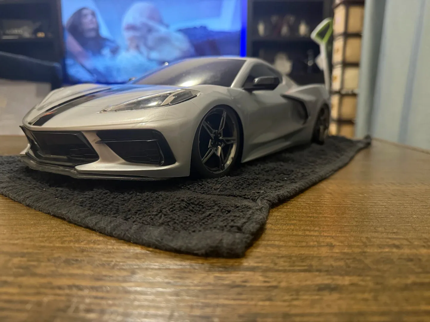 Traxxas Corvette C8 RC Car with upgraded motor image indicator(2)