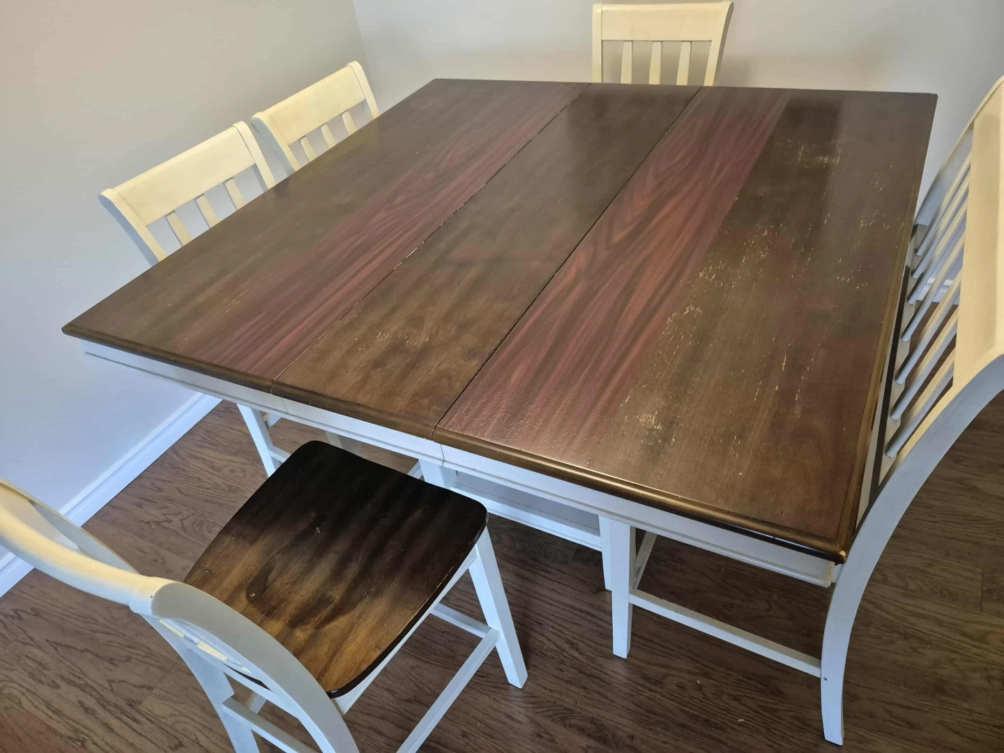 Dining Table with Leaf and 4 Chairs - photo 3
