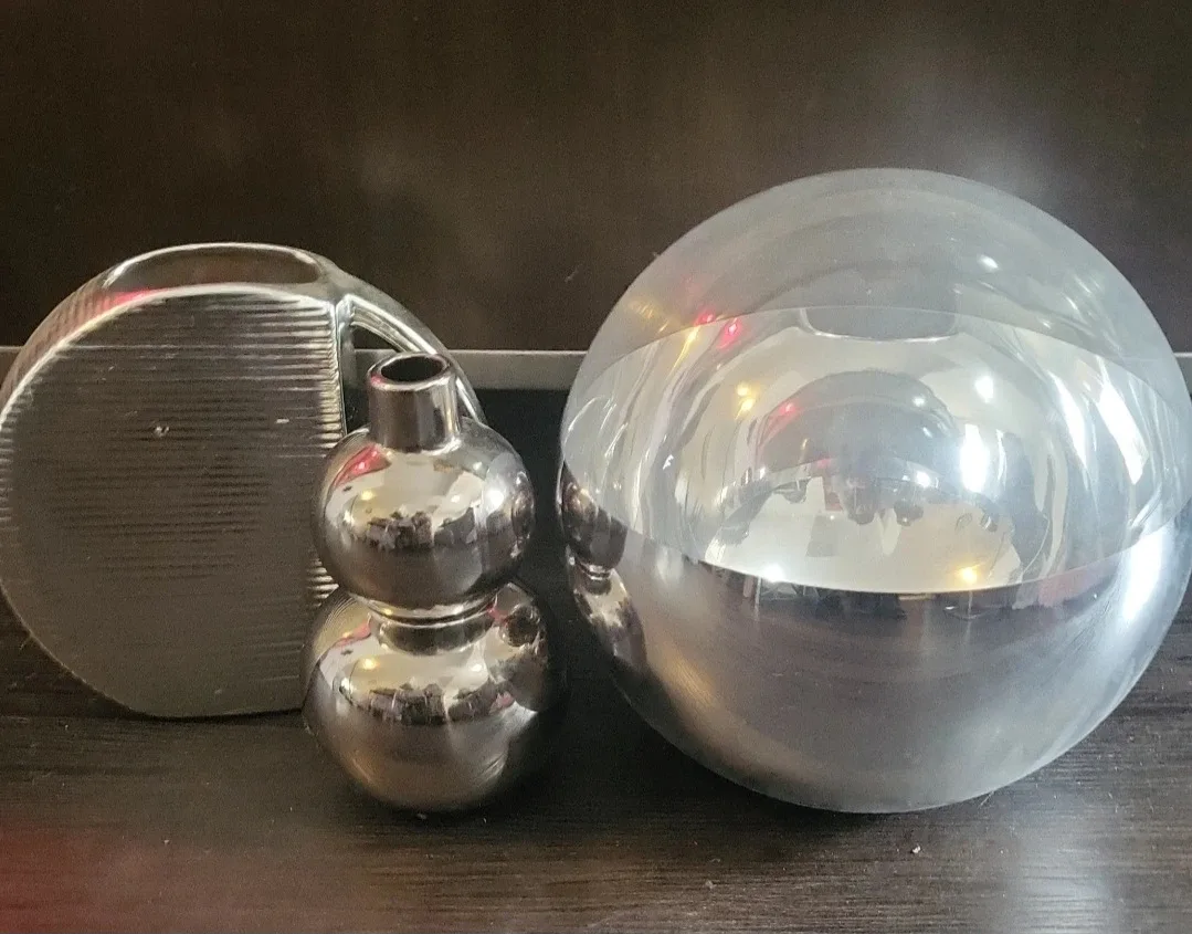 Assorted Wall Art & Mirrors image indicator(10)