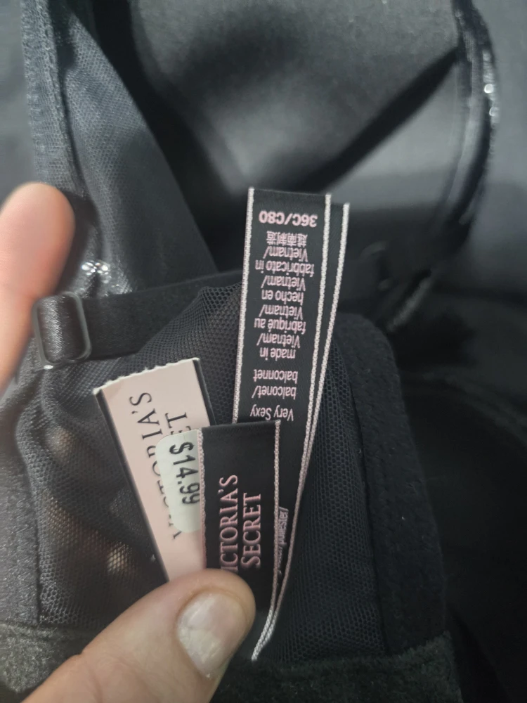 Victoria's Secret Very Sexy Balconet Bra 36C - photo 4